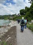 Der Aare entlang